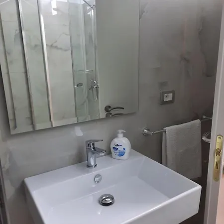 Pelivani Couette-café Berat