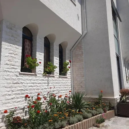 فندق مبيت وإفطار 